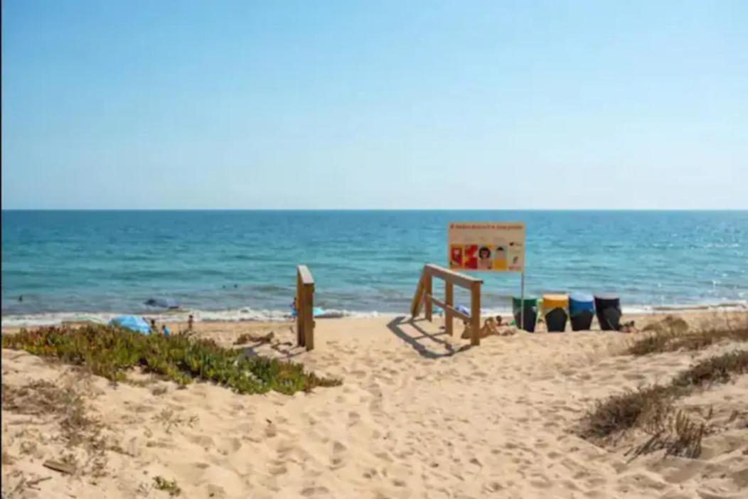 Blife Faro Beach Hostel & Rooms Eksteriør billede