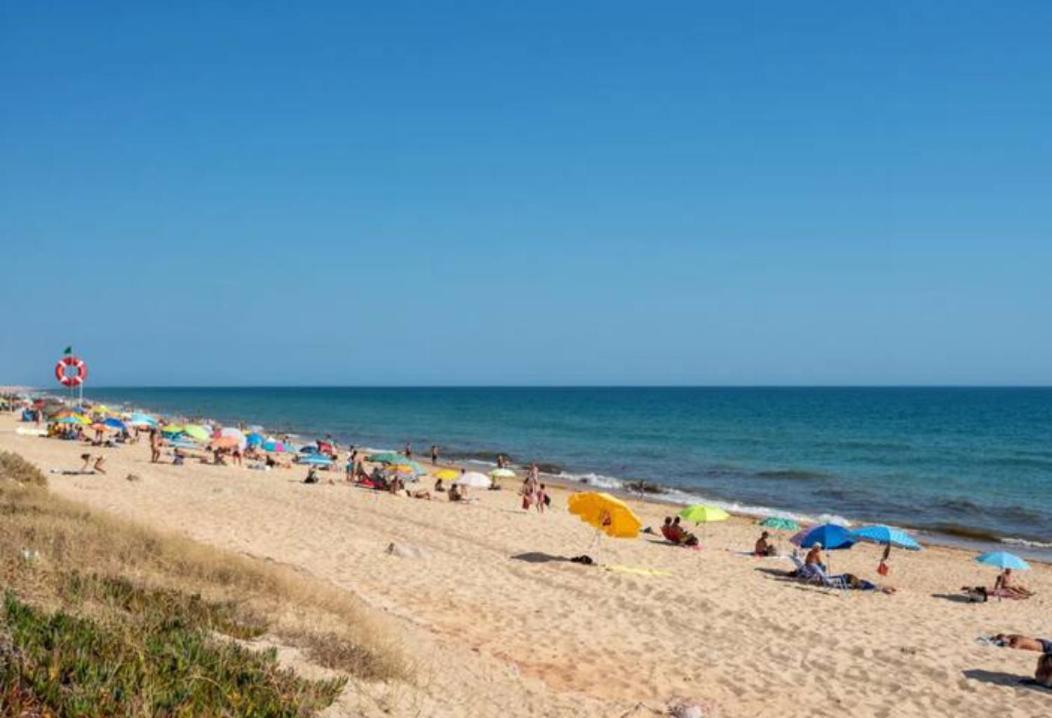 Blife Faro Beach Hostel & Rooms Eksteriør billede