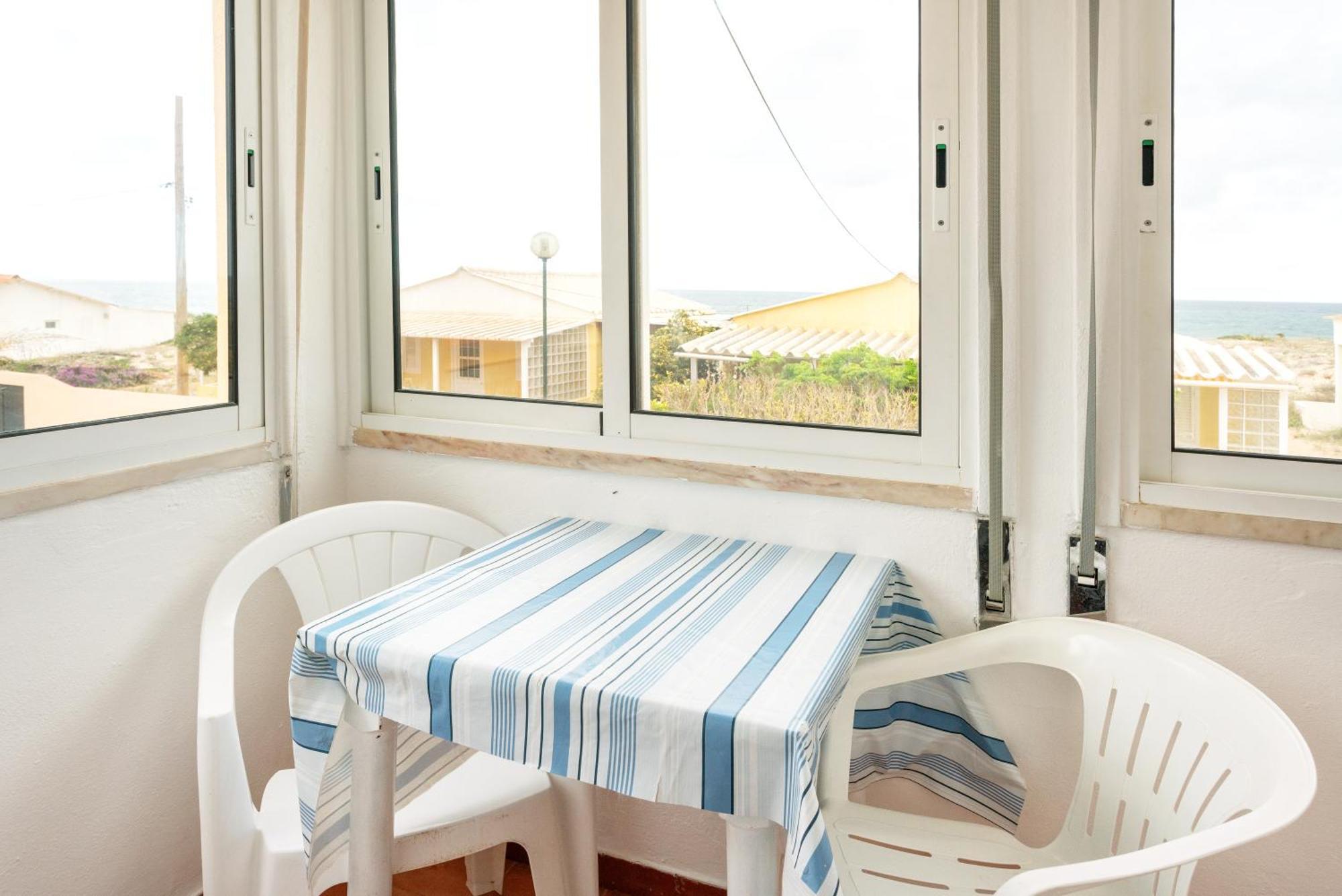 Blife Faro Beach Hostel & Rooms Eksteriør billede