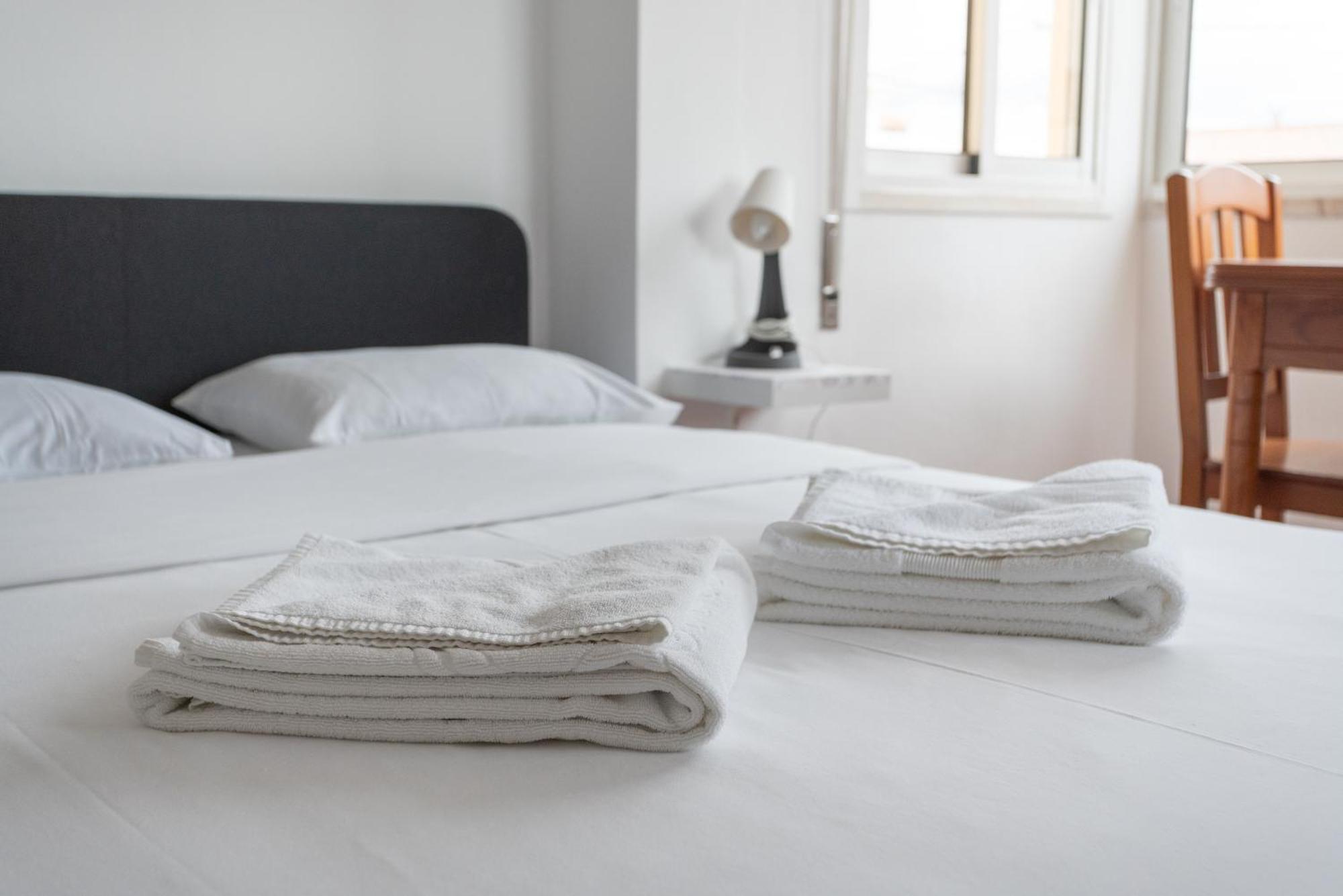 Blife Faro Beach Hostel & Rooms Eksteriør billede