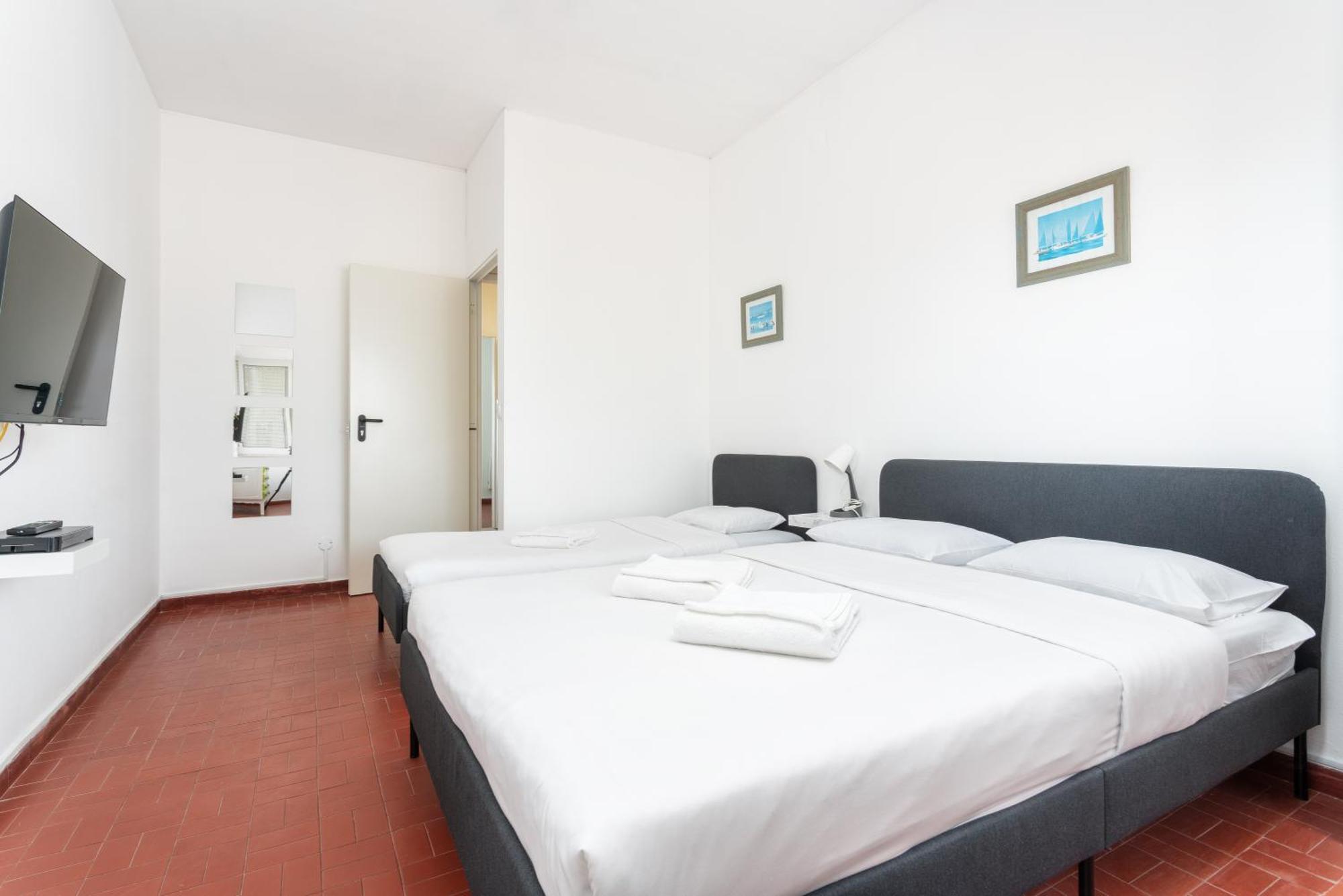 Blife Faro Beach Hostel & Rooms Eksteriør billede