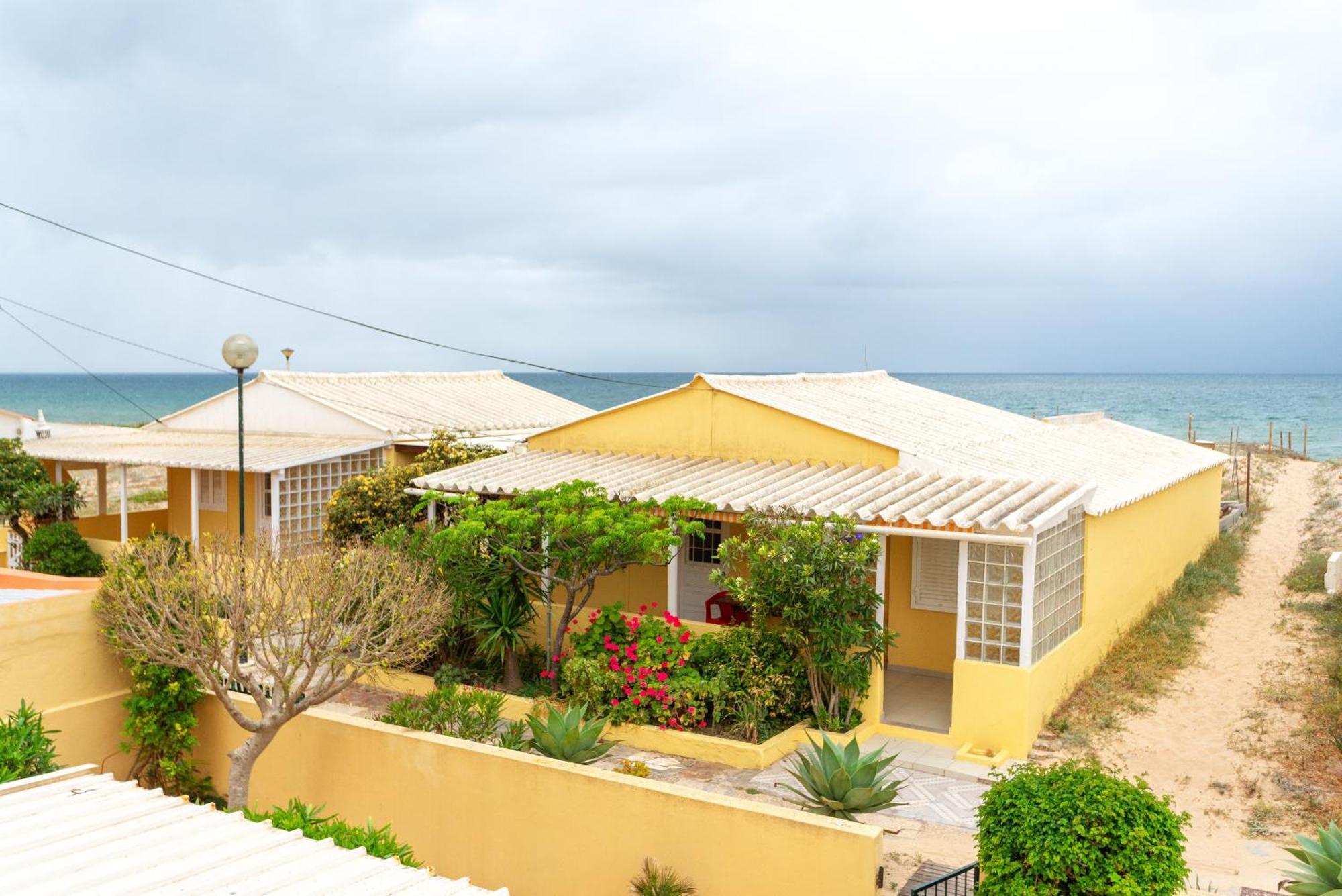 Blife Faro Beach Hostel & Rooms Eksteriør billede