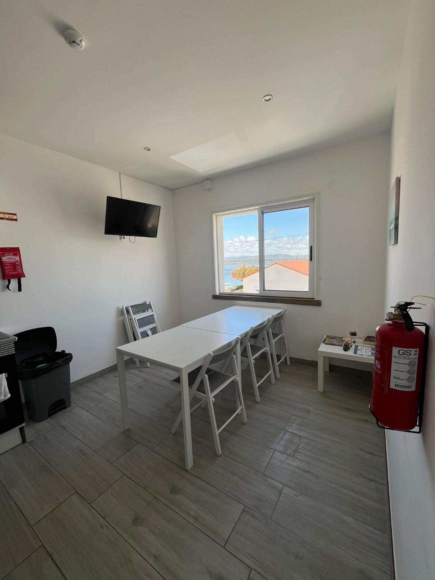 Blife Faro Beach Hostel & Rooms Eksteriør billede